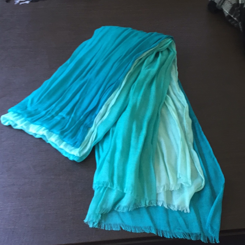 Blue and green ombré scarf